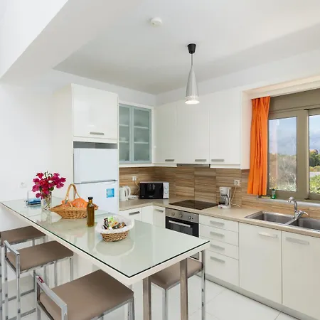 Arda Villa Litsardha